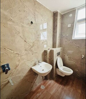 Bathroom in 3 BHK Apartment at Arjunganj – for Rent