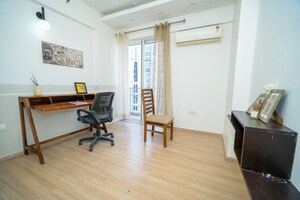 Gym in 3 BHK Apartment at DLF Regal Gardens, Sector 90 – for Sale