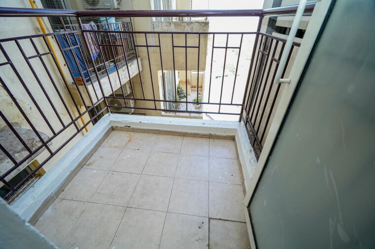Balcony, bestech-park-view-ananda 3 Bedroom 1645 Sq.Ft. Apartment In Sector 81 Gurgaon 10079511