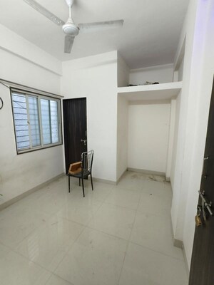 Bedroom in 1 BHK Apartment at Mahesh Apartment, Sadashiv Peth – for Rent