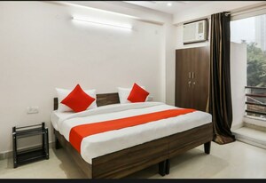Bedroom in 1 BHK Builder Floor at Sushant Lok I – for Rent