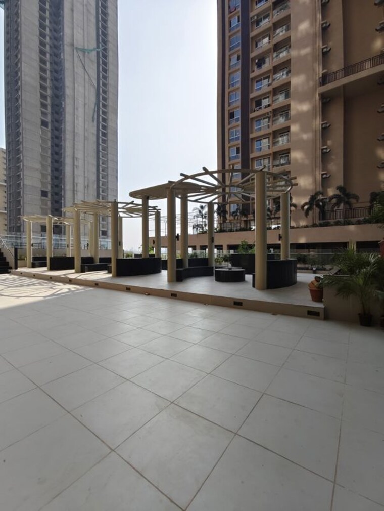  Parking, tricity-montview 3 Bedroom 900 Sq.Ft. Apartment In Sanpada Navi Mumbai 10079571