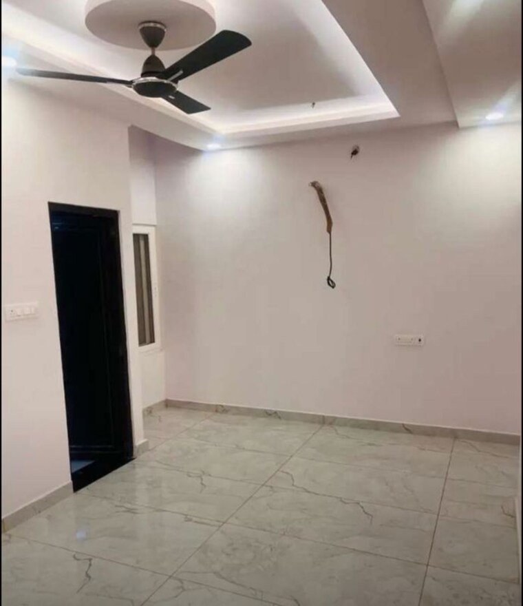 Room, lalbagh 3 Bedroom 1633 Sq.Ft. Apartment In Lalbagh Lucknow 10079573