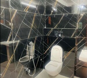 Bathroom in 3 BHK Apartment at Lalbagh – for Rent