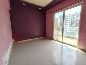 Room in 1 BHK Apartment at Legacy Tranquil Park, Lohgaon – for Rent