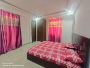 Bedroom in 2 BHK Independent House at Chattarpur – for Rent
