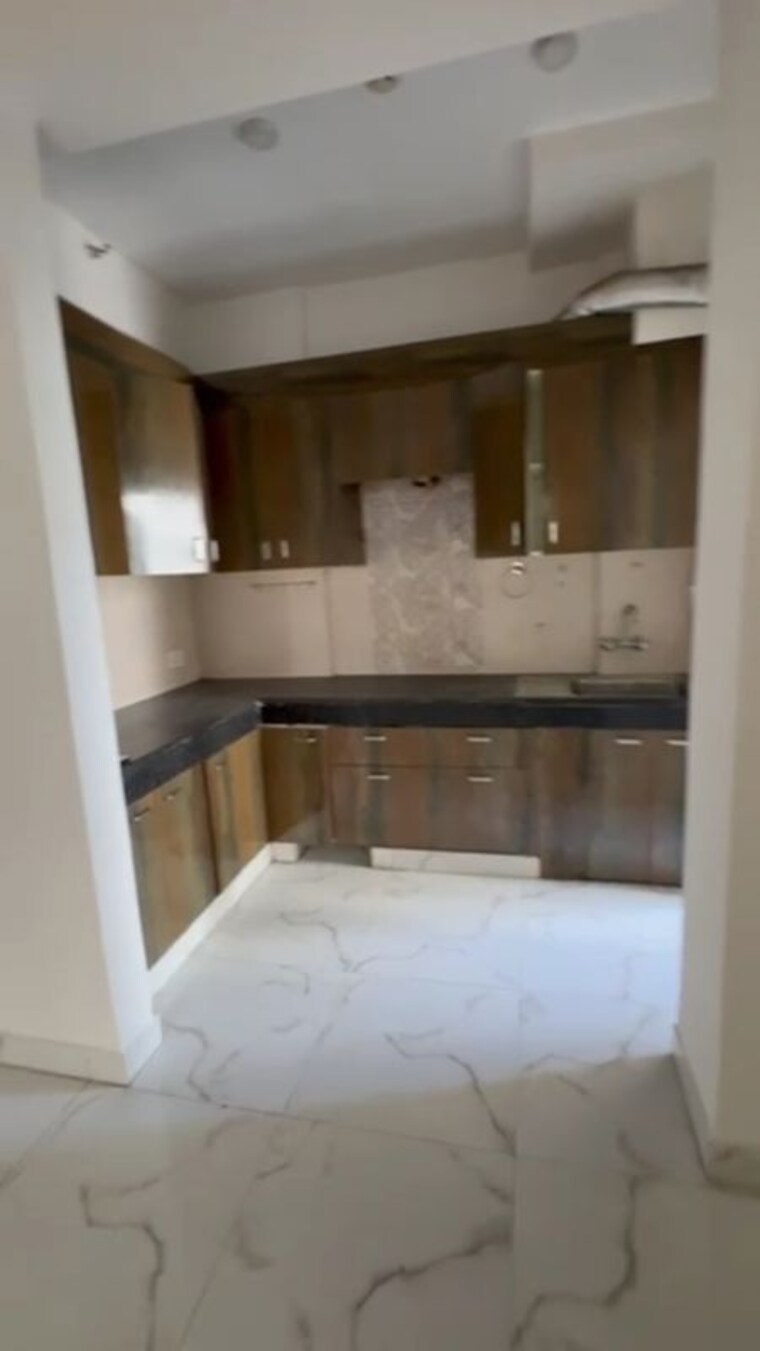 Kitchen, town-park-white-orchid 2 Bedroom 1023 Sq.Ft. Apartment In Sector 16c Greater Noida Greater Noida 10079648
