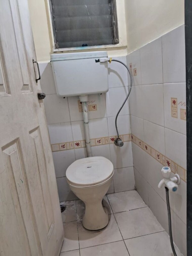 Bathroom, keshav-kunj-vashi 1 Bedroom 475 Sq.Ft. Apartment In Vashi Sector 30a Navi Mumbai 10079658