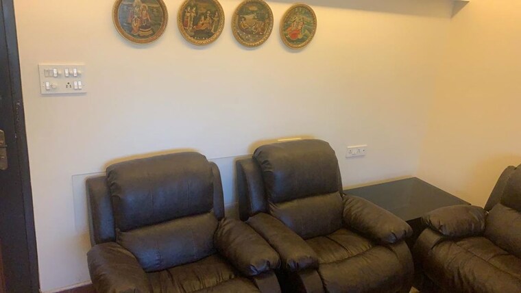 Living Room, andheri west 1 Bedroom 650 Sq.Ft. Apartment In Andheri West Mumbai 10079673