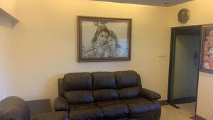Living Room in 1 BHK Apartment at Andheri West – for Rent