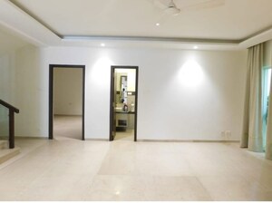 Room in 3 BHK Apartment at Aparna Zenon, Puppalaguda – for Rent