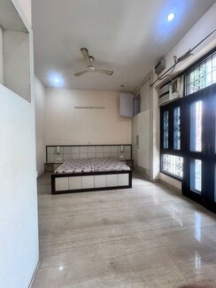 3 BHK + Extra Room Independent House For Rent in RWA Apartments Sector 50