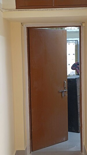 Building Lobby in 3 BHK Villa at Six Mile – for Rent