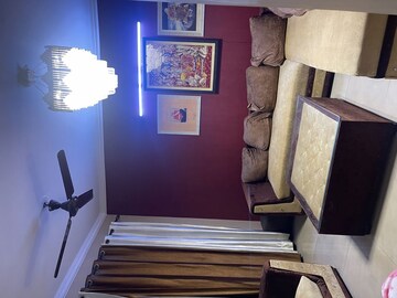 Lobby in 2 BHK Apartment at Unitech Uniworld Gardens 2, Sector 47 – for Sale