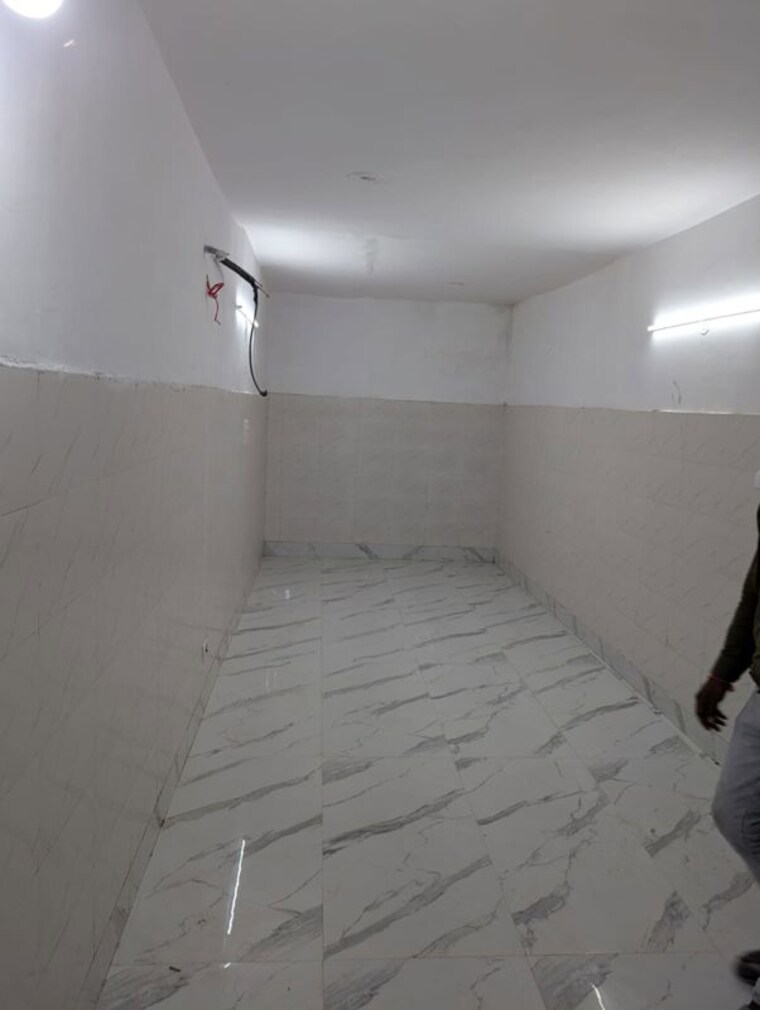 Bathroom, sector 21c Commercial Shop 486 Sq.Ft. In Sector 21c Faridabad 10079746