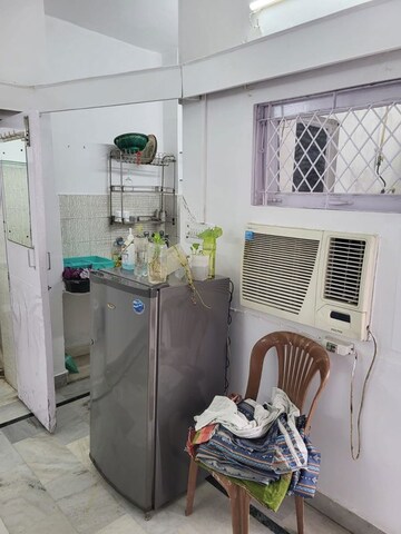 Master Bedroom in 1.5 BHK Builder Floor at Saket – for Rent