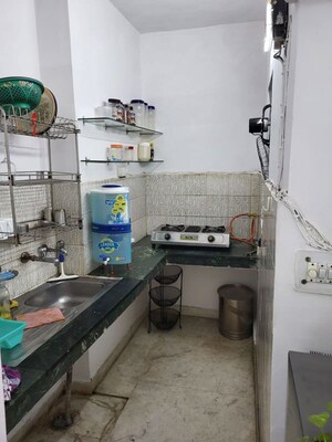 Kitchen in 1.5 BHK Builder Floor at Saket – for Rent