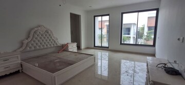 Room in 5 BHK Villa at Gauthami Vivana, Gandipet – for Rent