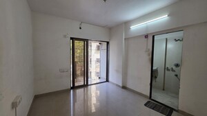 Room in 2 BHK Apartment at Beauty Palm CHS, Thane West – for Rent