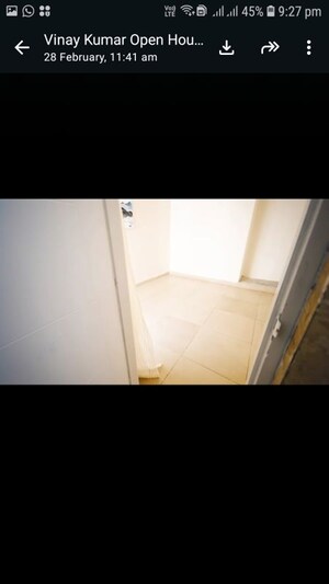 Room in 2 BHK Apartment at Ajnara Le Garden, Sector 16b Greater Noida – for Sale