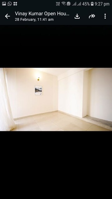 Room in 2 BHK Apartment at Ajnara Le Garden, Sector 16b Greater Noida – for Sale