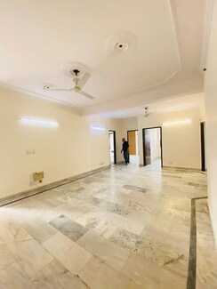 5 BHK + Pooja Room Apartment For Rent in Sector 11 Dwarka