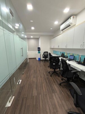  Office Space For Rent in The Crescent Business Park, Sakinaka