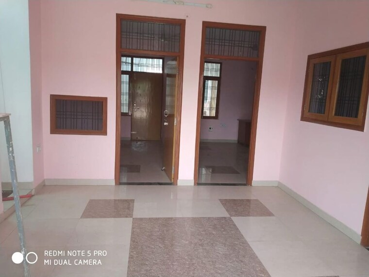 Room, gomti nagar 2 Bedroom 1000 Sq.Ft. Builder Floor In Gomti Nagar Lucknow 10079595