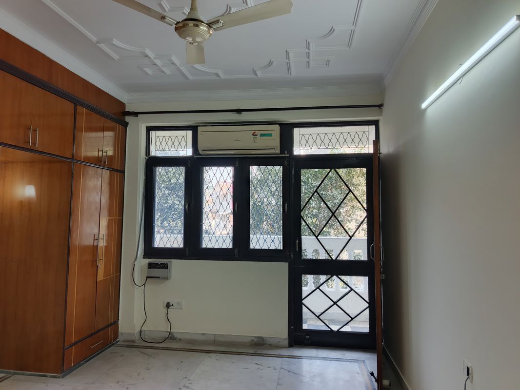 2 BHK + Study Room Apartment For Rent in Sector 14 Dwarka