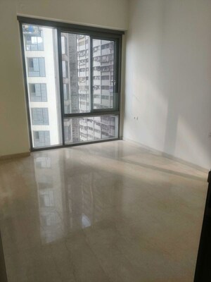 Room in 4 BHK Apartment at Piramal Mahalaxmi, Mahalaxmi – for Rent