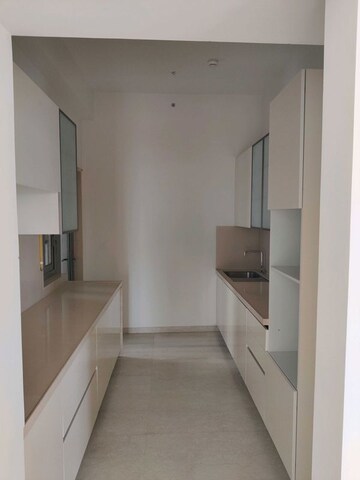 Building Lobby in 4 BHK Apartment at Piramal Mahalaxmi, Mahalaxmi – for Rent