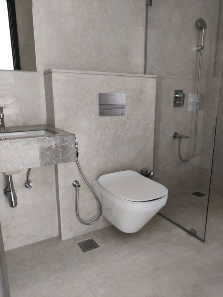 Bathroom, piramal-mahalaxmi 4 Bedroom 1690 Sq.Ft. Apartment In Mahalaxmi Mumbai 10079735