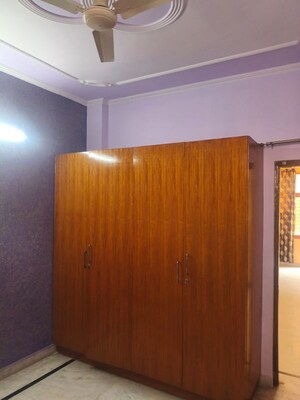 Furnished Amenities in 3 BHK Builder Floor at Palam Vihar Extension – for Rent