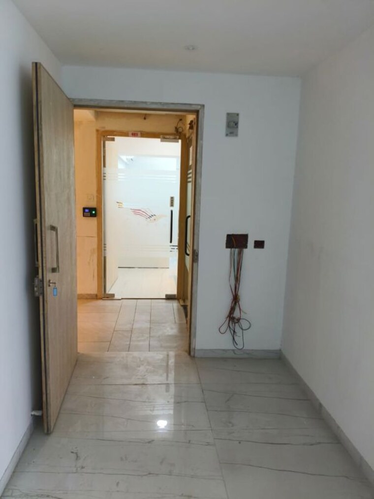 Team Area, skyblu-72-corp Commercial Office Space 1200 Sq.Ft. In Sakinaka Mumbai 8479253