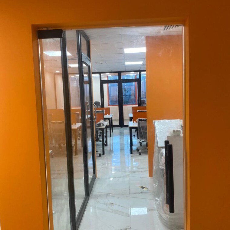 undefined, logix-technova Commercial Office Space 1000 Sq.Ft. In Sector 132 Noida 10079813