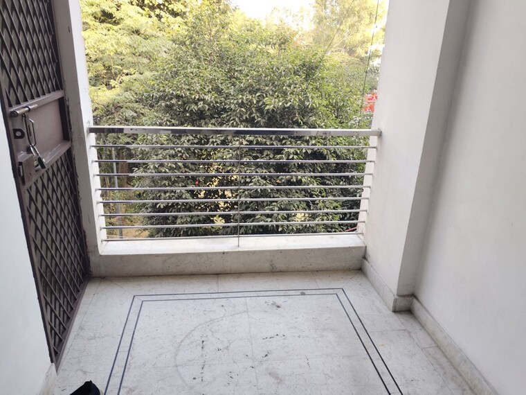 Balcony, malviya nagar 2 Bedroom 100 Sq.Yd. Independent House In Malviya Nagar Delhi 10079863