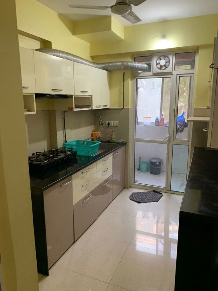 Kitchen, lodha-luxuria 2 Bedroom 800 Sq.Ft. Apartment In Majiwada Thane 10079870