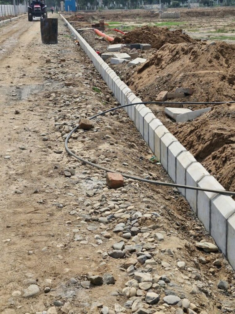 Exterior View, sector 78  162 Sq.Yd. Plot In Sector 78 Faridabad 9582536