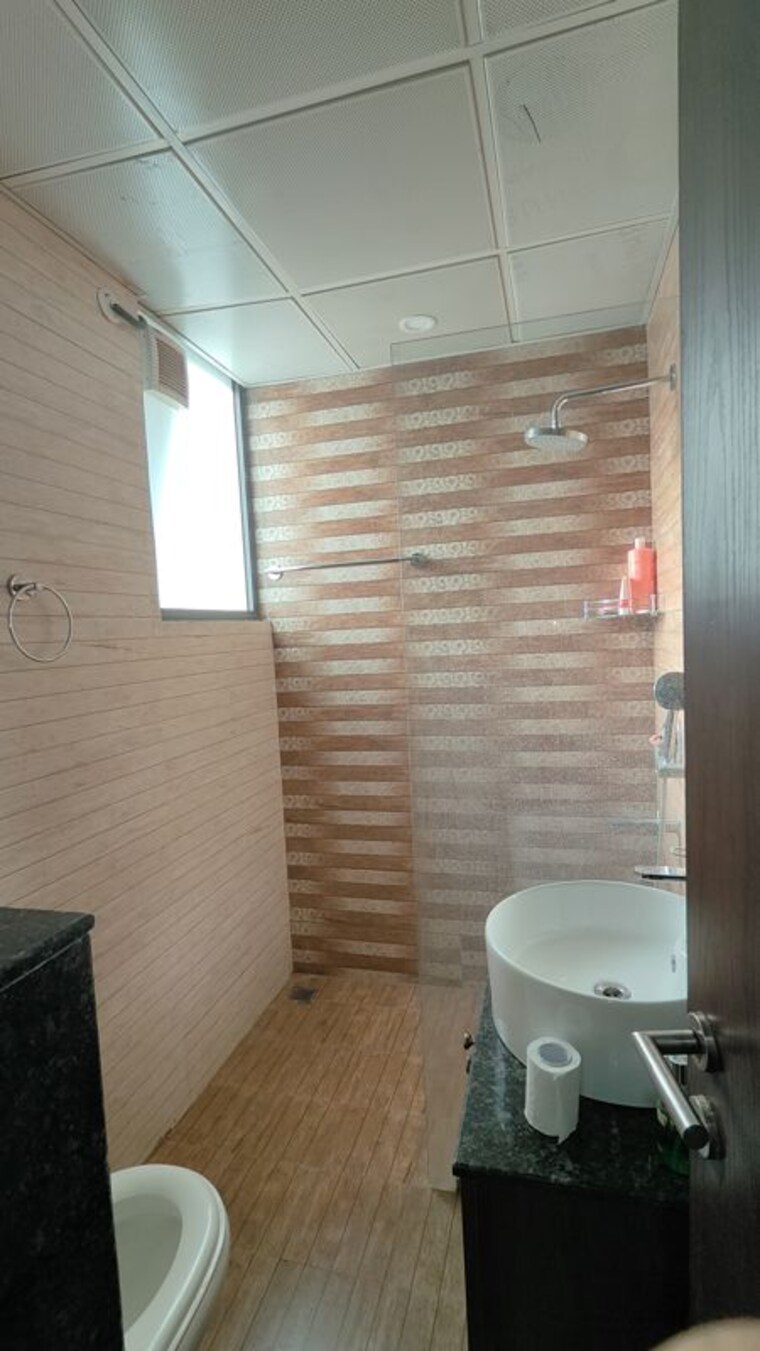 Bathroom, phullanwal 3 Bedroom 1770 Sq.Ft. Apartment In Phullanwal Ludhiana 10079922