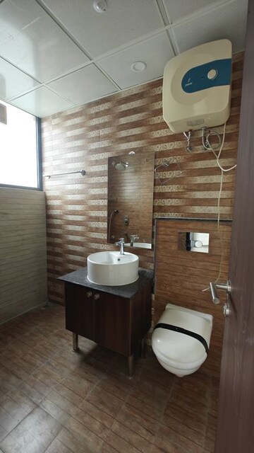 Bathroom in 3 BHK Apartment at Phullanwal – for Rent