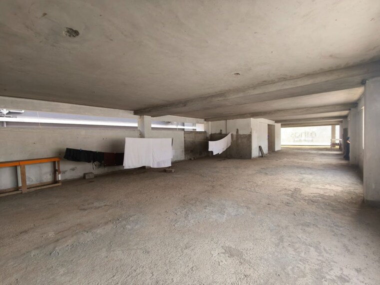  Parking, edappally Commercial Office Space 3000 Sq.Ft. In Edappally Kochi 10079926