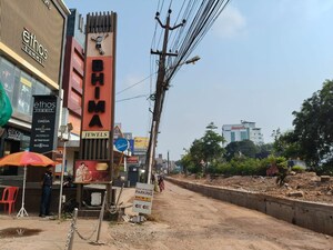  Office Space – Exterior View View at Edappally - for Rent