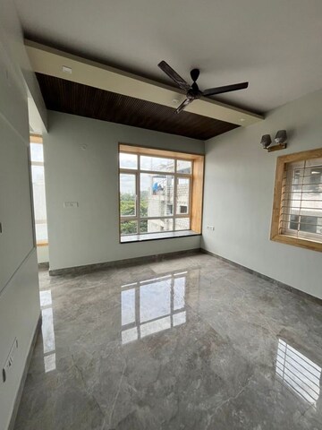 Room in 3 BHK Builder Floor at Bellandur – for Rent