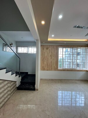 Room in 3 BHK Builder Floor at Bellandur – for Rent