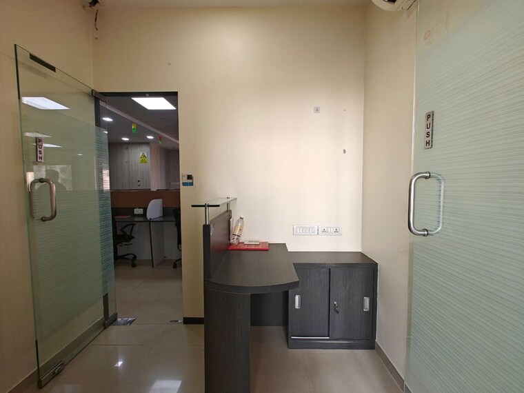 Floor Plan, eco-star Commercial Office Space 1800 Sq.Ft. In Goregaon East Mumbai 9954658