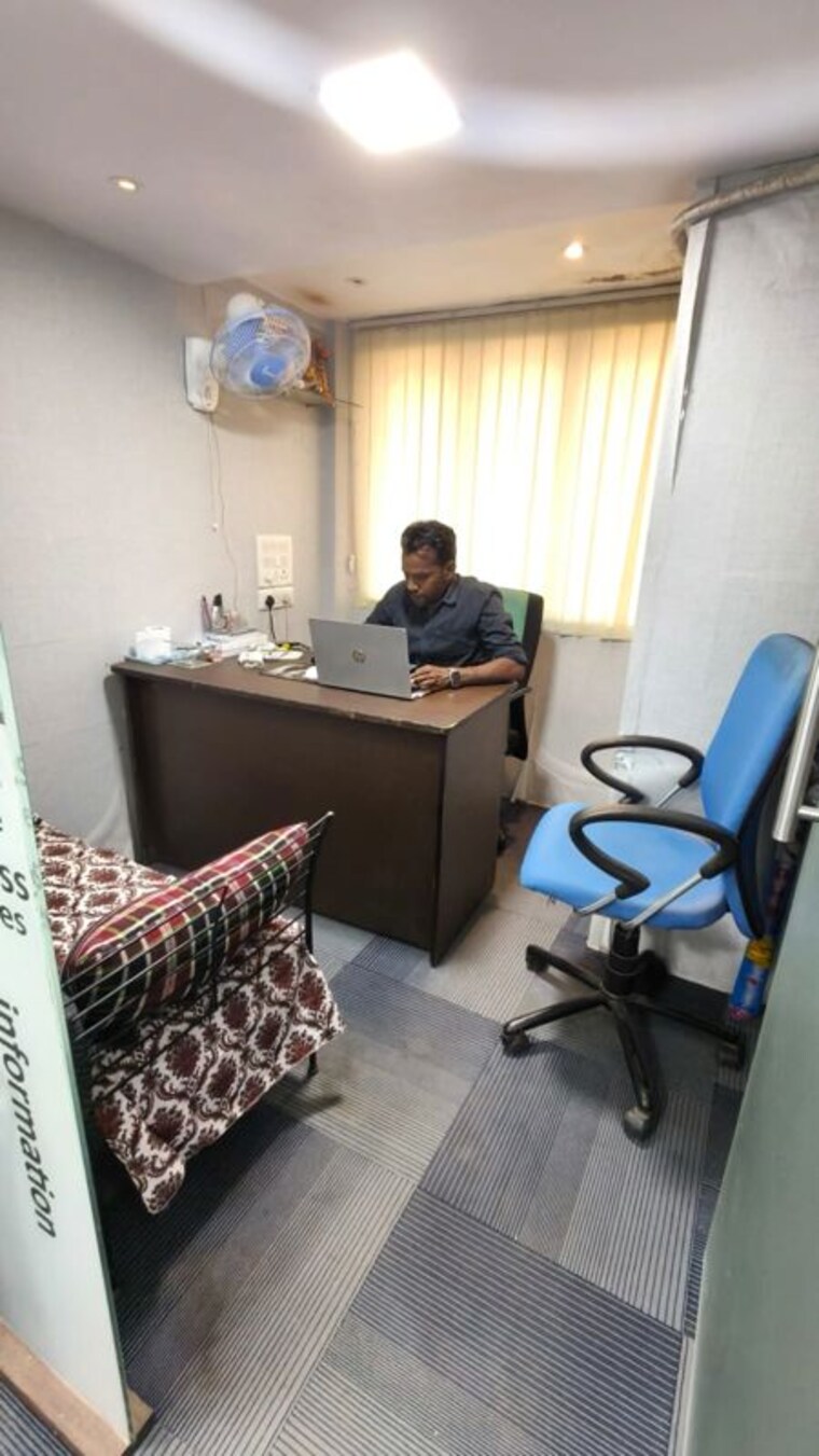 Team Area, ijmima-complex Commercial Office Space 250 Sq.Ft. In Malad West Mumbai 10079951