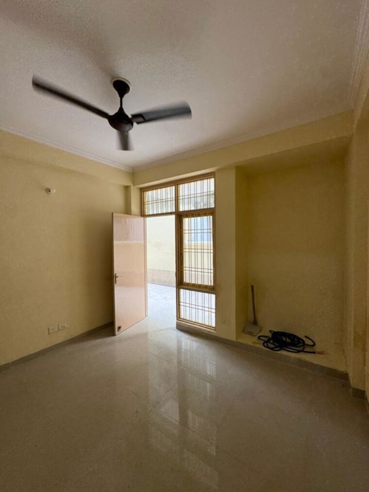 Room, parsvnath-royale-floors 3 Bedroom 1500 Sq.Ft. Apartment In Uattardhona Lucknow 10079561