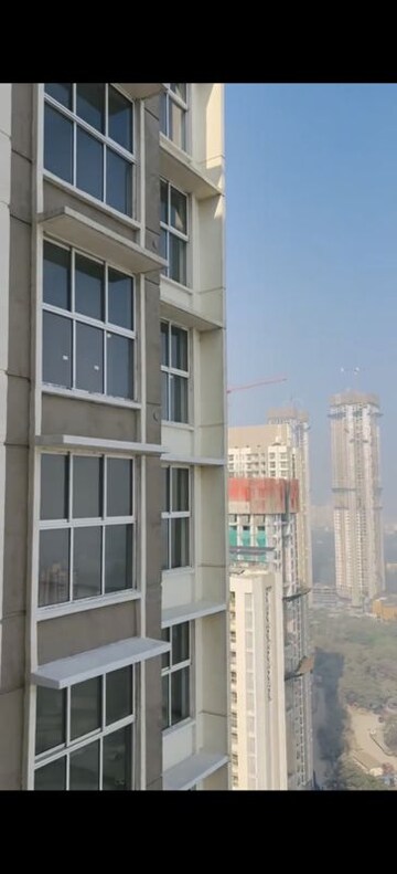 2 BHK Apartment – Exterior View View at Lodha Amara Tower 24 And 25, Kolshet Road - for Sale