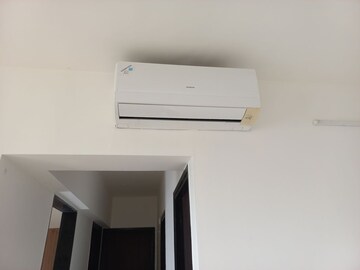 Furnished Amenities in 2 BHK Apartment at Runwal Eirene, Balkum Pada – for Rent