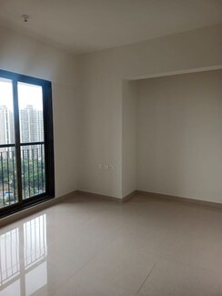 2 BHK Apartment For Rent in Runwal Eirene